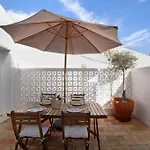 Casa De 1 *