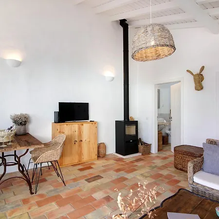 Casa De 1 *